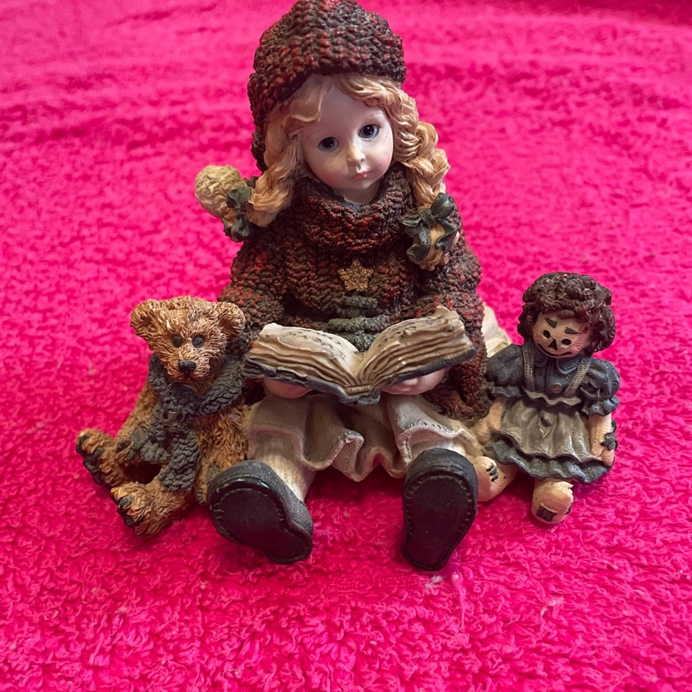 Yesterday’s child -  Megan with Elliot and Annie, 1995, the Boyds  collection